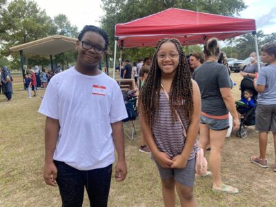 Les élèves sourient